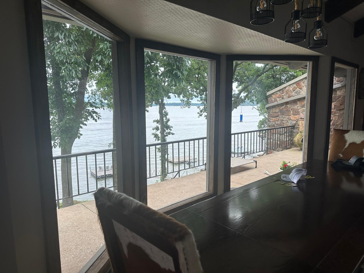 Luxury Grand Lake Waterfront Retreat – Monkey Island, Oklahoma